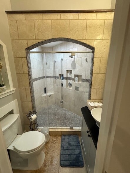 Building Photo - 71 17th St NE