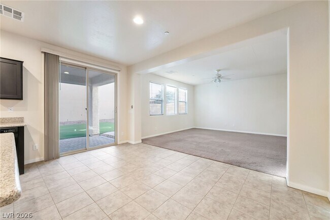 Building Photo - 988 Via Del Campo