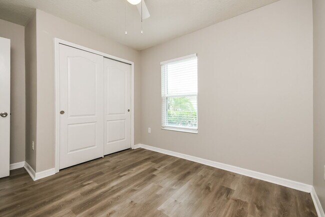 Building Photo - 4483 Baler Trails Dr