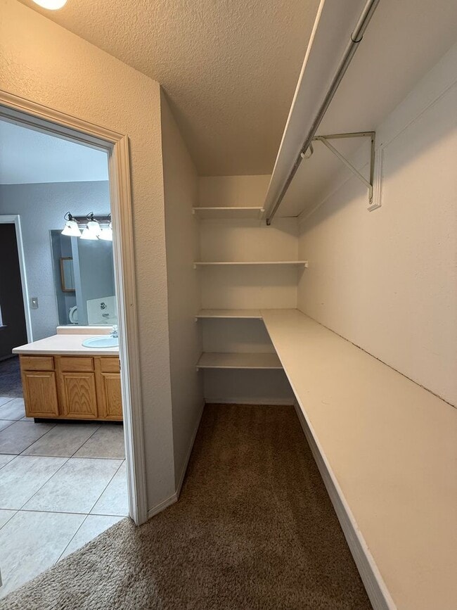 Building Photo - 4 Bedroom Home in Sonoma Ranch