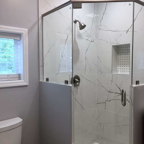 Bathroom 2 - 1707 Oxmoor Rd