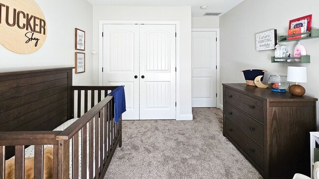Building Photo - SummerField 2470