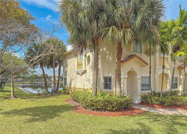 Building Photo - 2830 SW 83rd Terrace