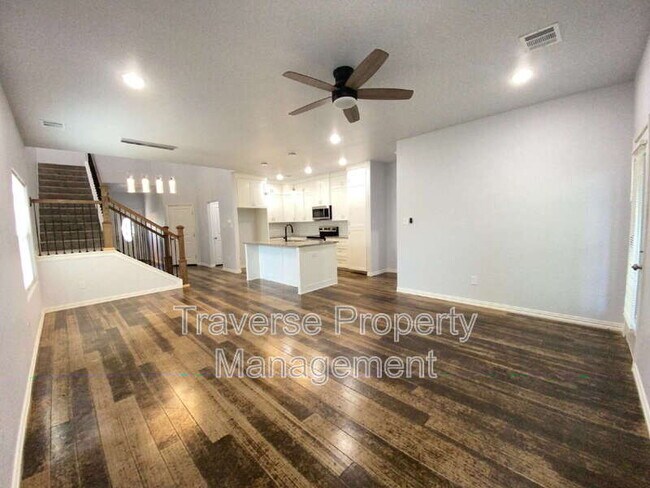 Building Photo - 5408 Fernander Dr