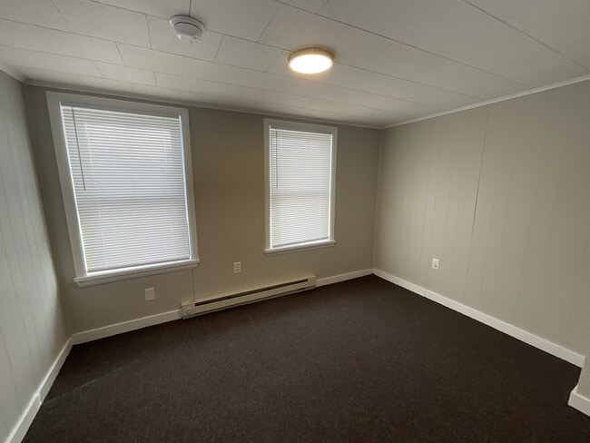 Building Photo - 218 N Pitt St