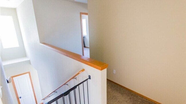 Building Photo - 713 Verbena