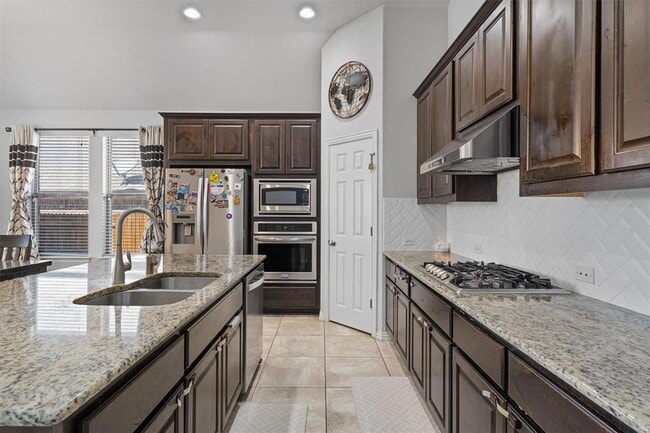 Building Photo - 138 Drury Ln