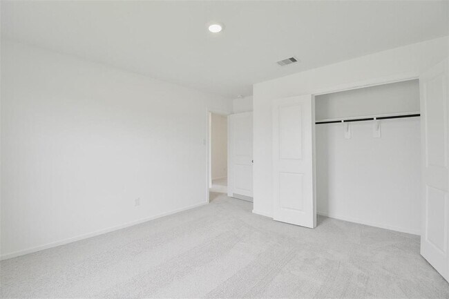 Building Photo - 18566 Cepagatti Dr