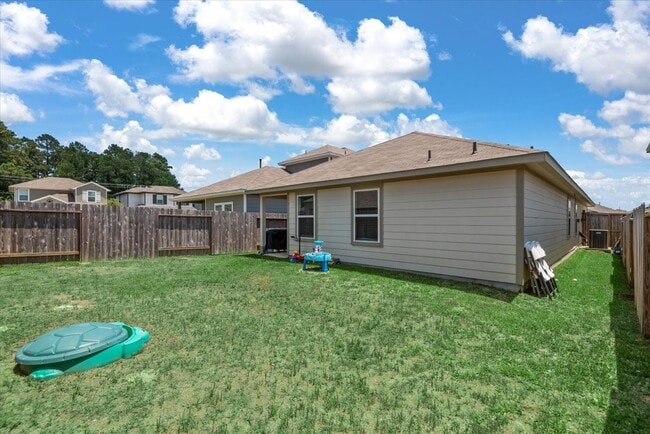 Building Photo - 14208 Fern Meadows Dr