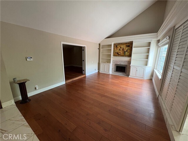 Building Photo - 1740 Orangewood Ave