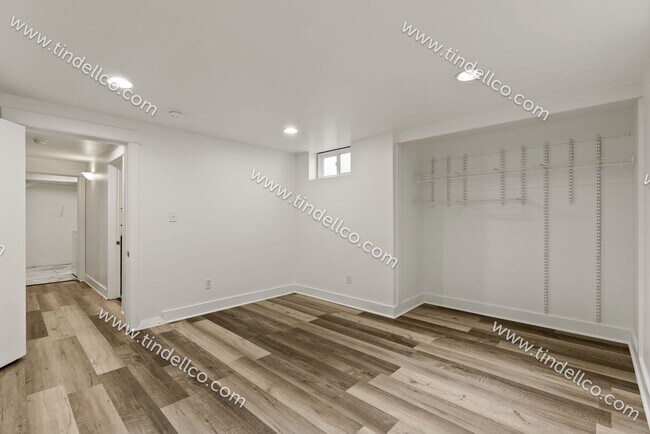 Building Photo - Modern Elegance Meets Campus Convenience: ...