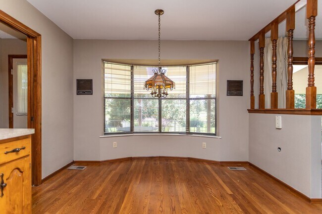 Building Photo - Ranch Style Home Located inside Kissing Camels!