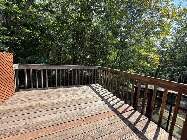 Building Photo - 67 Cliffview Dr