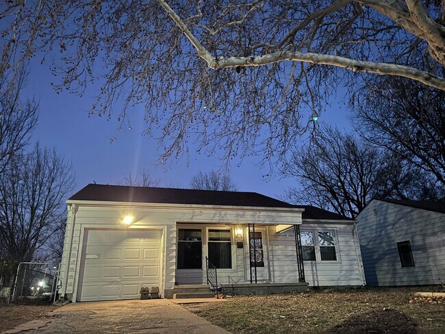 Building Photo - Across the street form Chisholm elem. Scho...