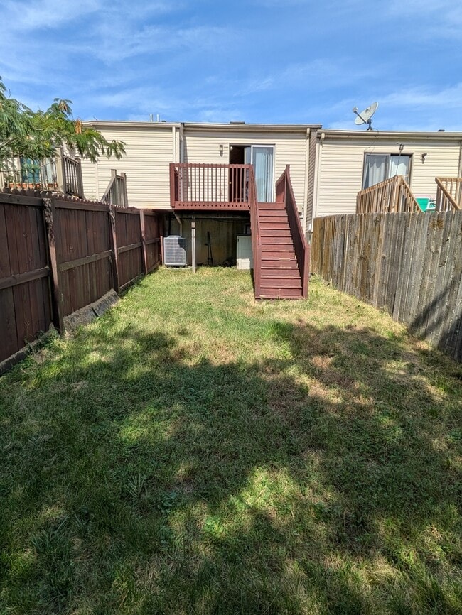 Building Photo - 2552 Knightsbridge Ln
