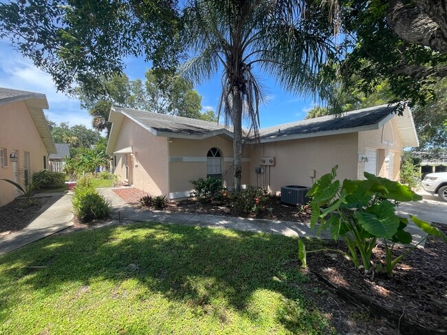 Primary Photo - 12303 Londonderry Ln