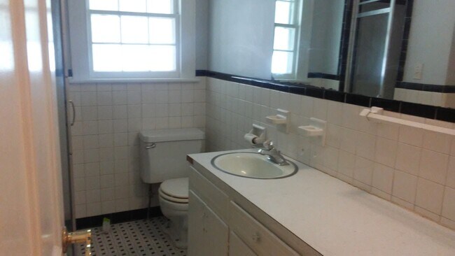 Building Photo - COMING SOON- 3 bedroom single family