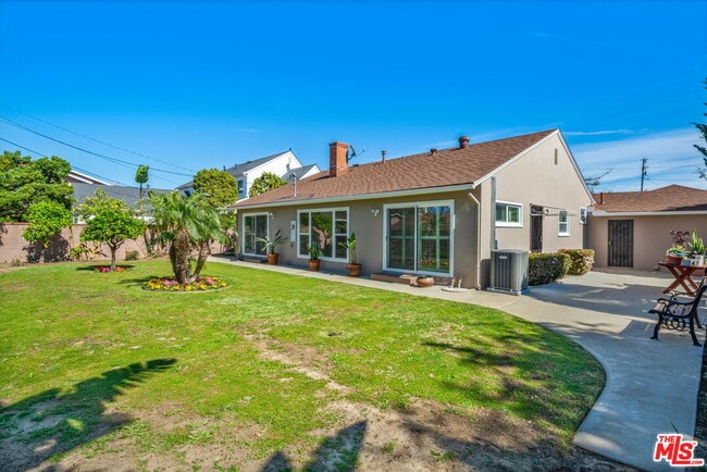 Building Photo - 5911 S Corning Ave