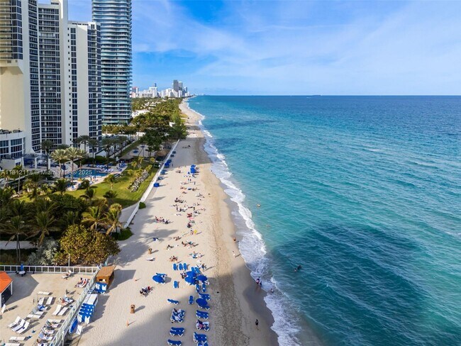 Building Photo - 19201 Collins Ave