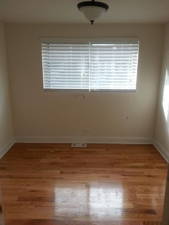 Building Photo - 422 Ridge Rd