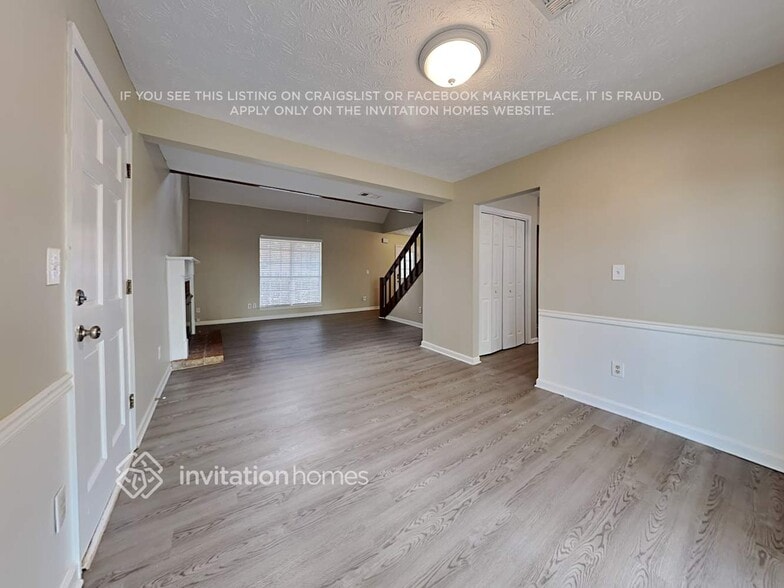 Building Photo - 650 Cranberry Ct