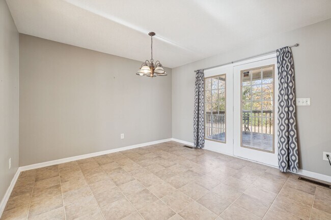 Building Photo - 1187 Marvel Road