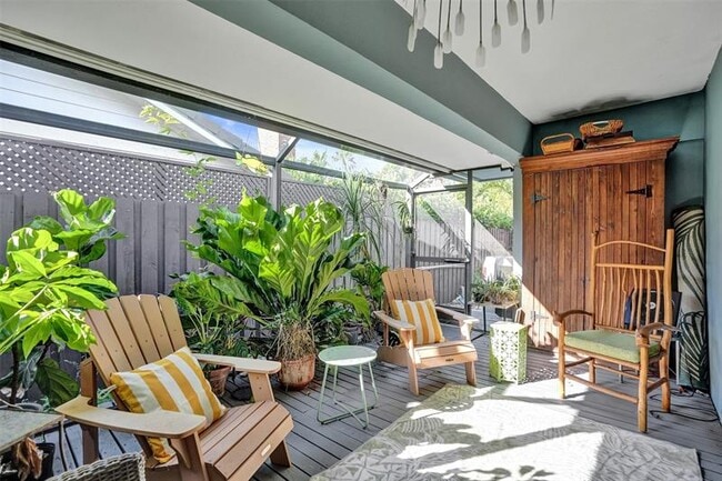 Building Photo - 1935 Harbour Inlet Dr