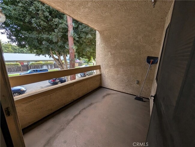 Building Photo - 301 N Ford Ave