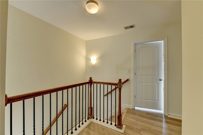 Building Photo - 3332 Twinrose Pl