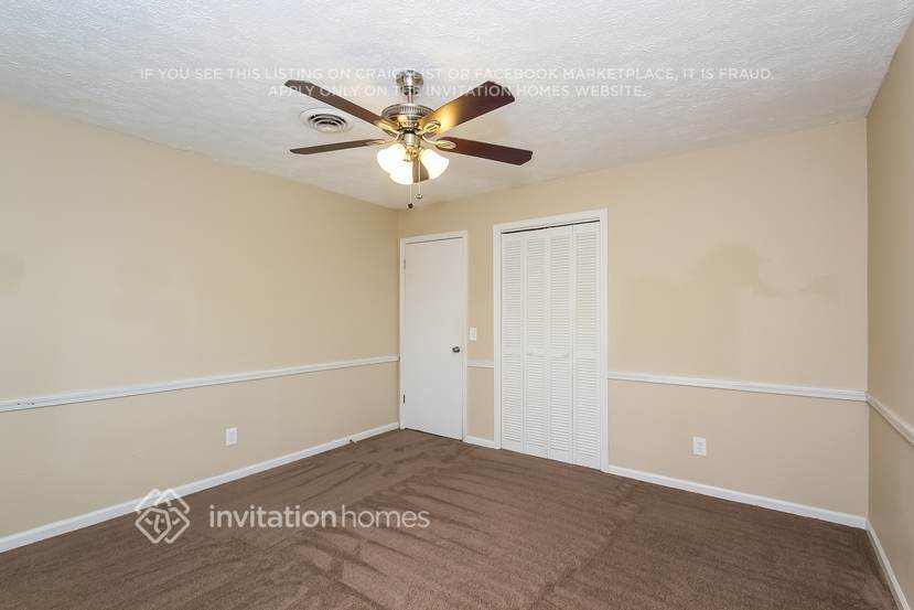 Building Photo - 5281 Shallow Wood Ln