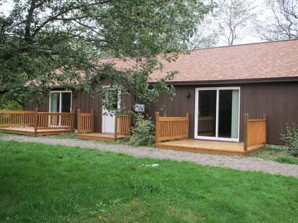 Primary Photo - 32 Overlock Rd