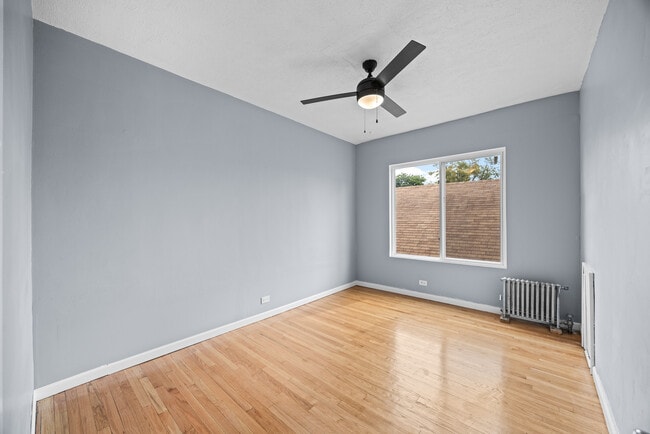 Building Photo - 1406 S 59th Ct