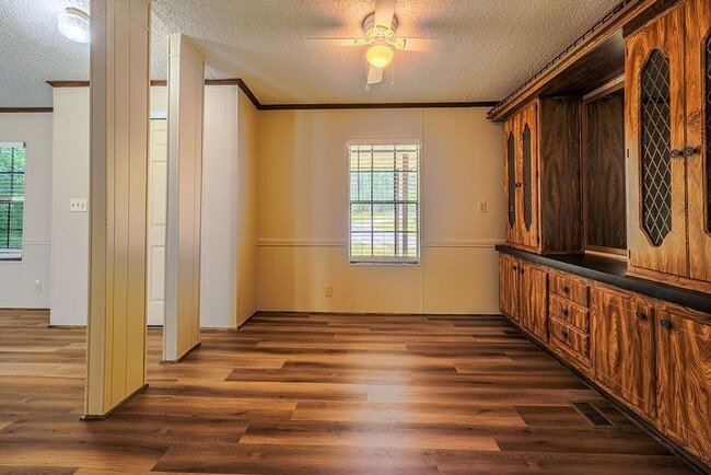 Building Photo - 3-BED 2-BATH RENTAL IN MADISON COUNTY