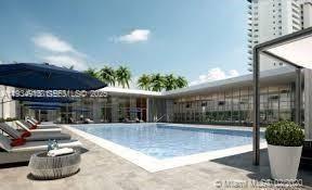 Building Photo - 15051 Royal Oaks Ln