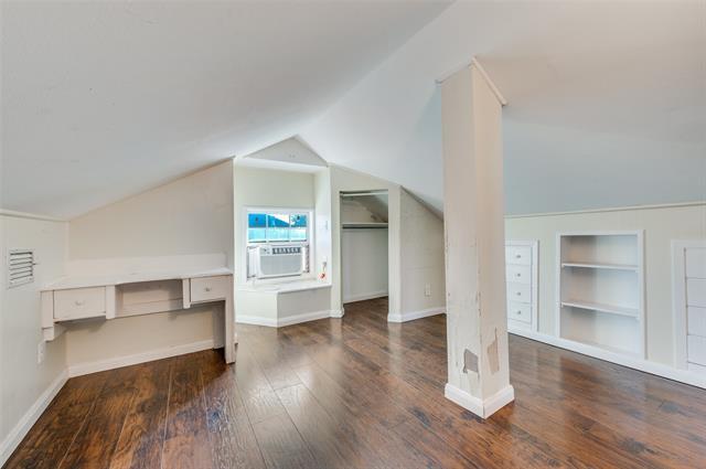 Building Photo - 419 N Frances St