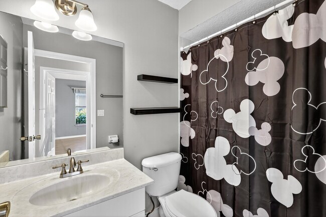 Building Photo - 151 Monterey Way