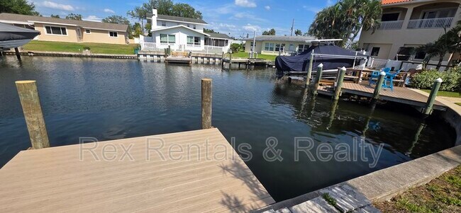 Building Photo - 4095 14th St NE