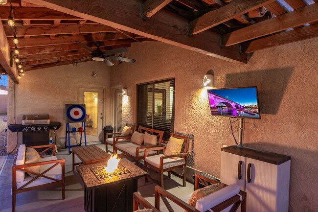 Building Photo - 3921 Aloha Ln