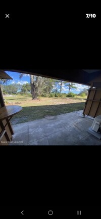 Building Photo - 2180 Country Club Dr