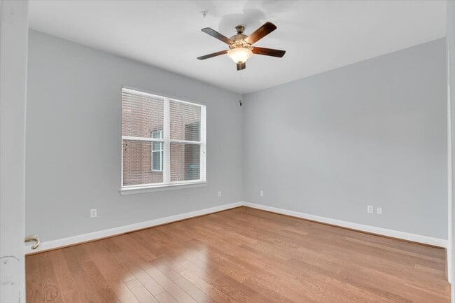 Building Photo - 300 St Joseph Pkwy