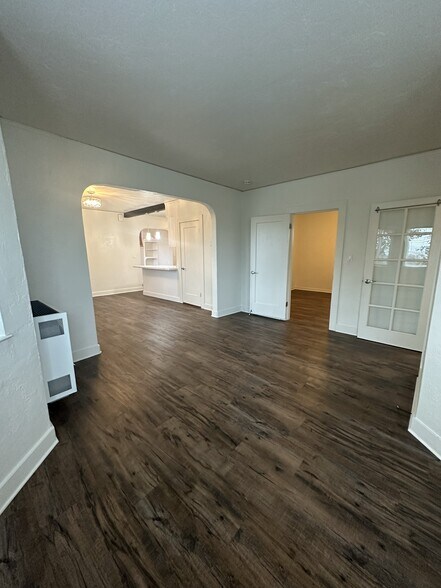 Building Photo - 675 Alhambra St
