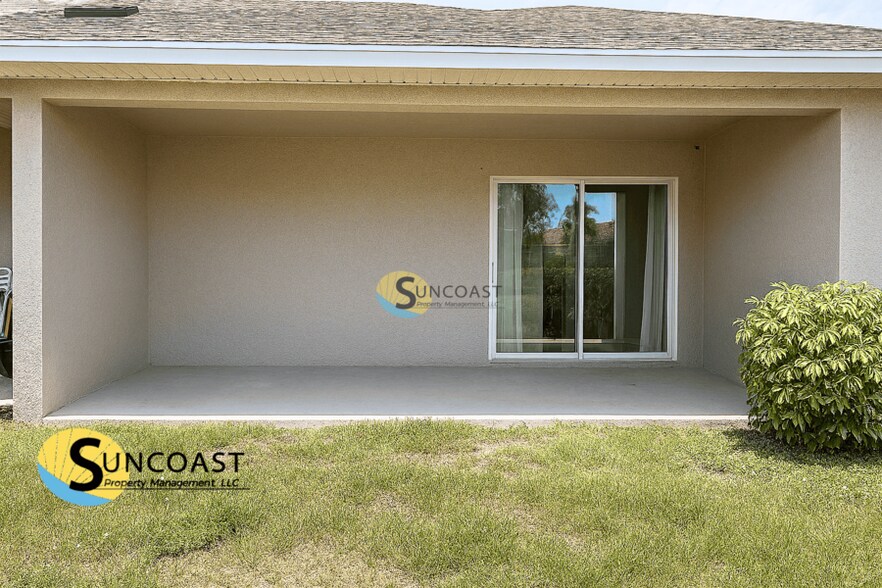 Building Photo - 1037 Nomad Rd