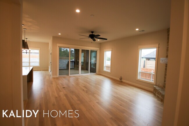 Building Photo - 1891 Lytal Ln