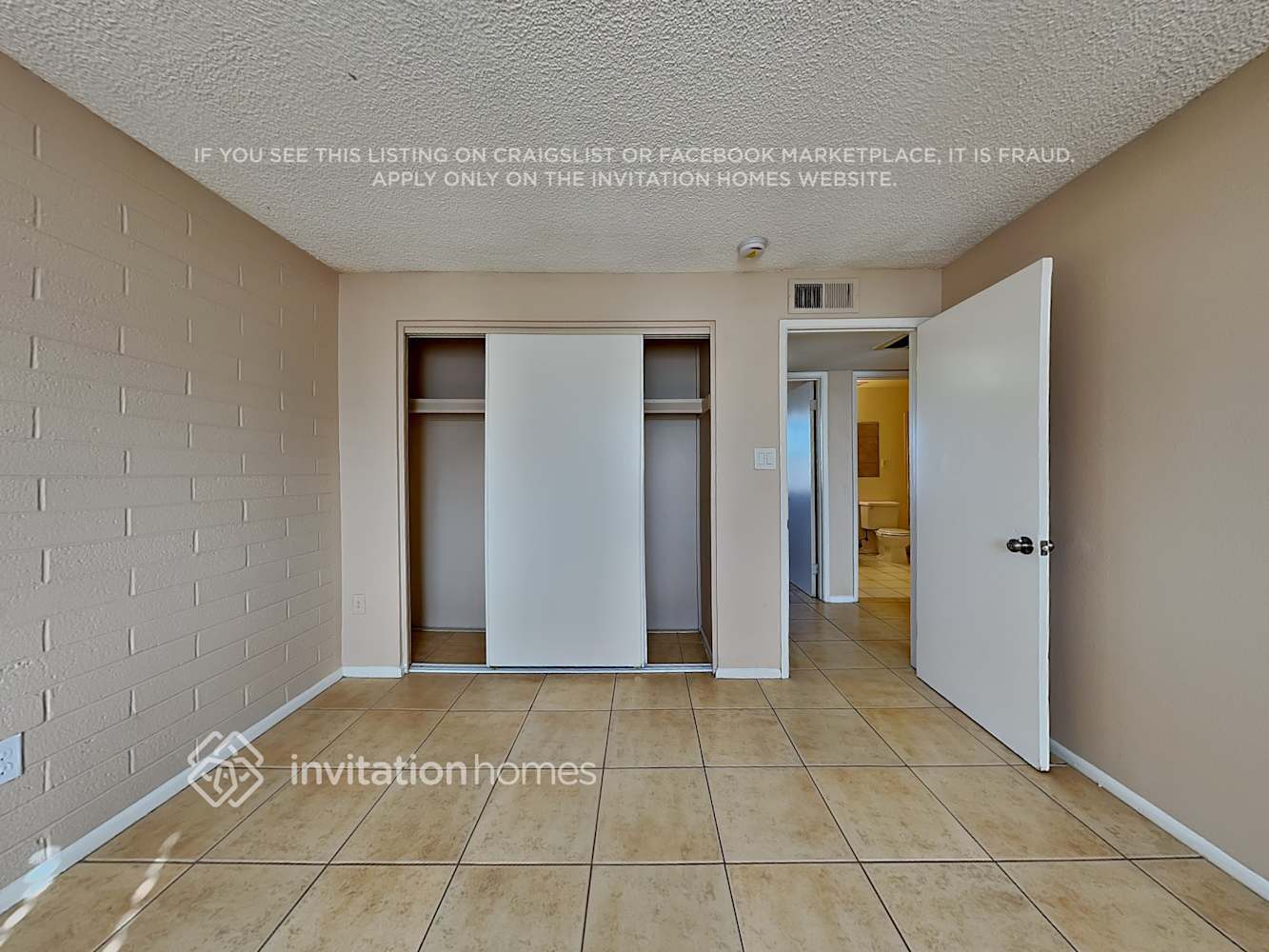 Building Photo - 4359 N 71st Dr