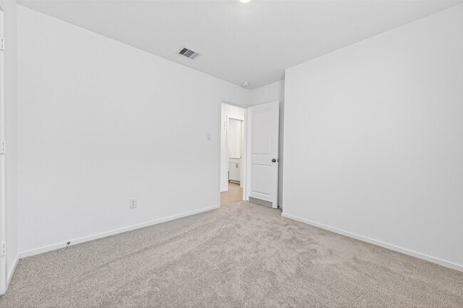 Building Photo - 26738 Cascade Sunrise St