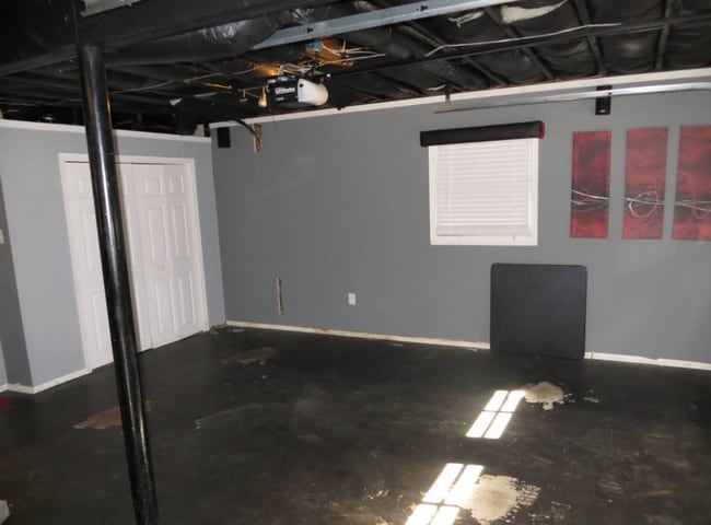 Building Photo - COMING SOON - Charming 3-Bedroom, 2-Bath S...