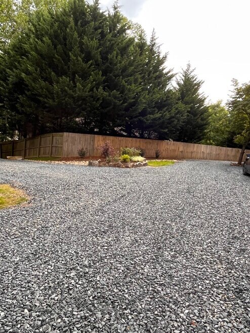 Building Photo - 107 Owens Creek Rd