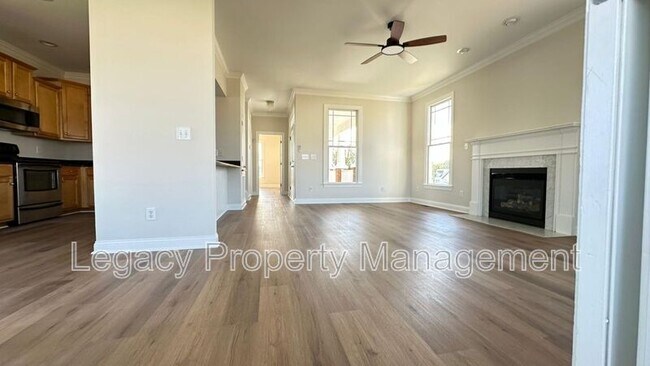 Building Photo - 40 Golden Oats Dr