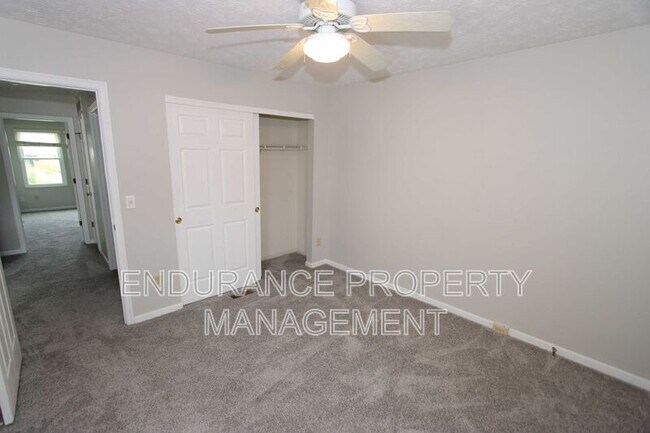 Building Photo - 482 Madeira Ct