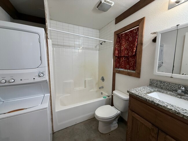 Building Photo - 155 Fawn Cir